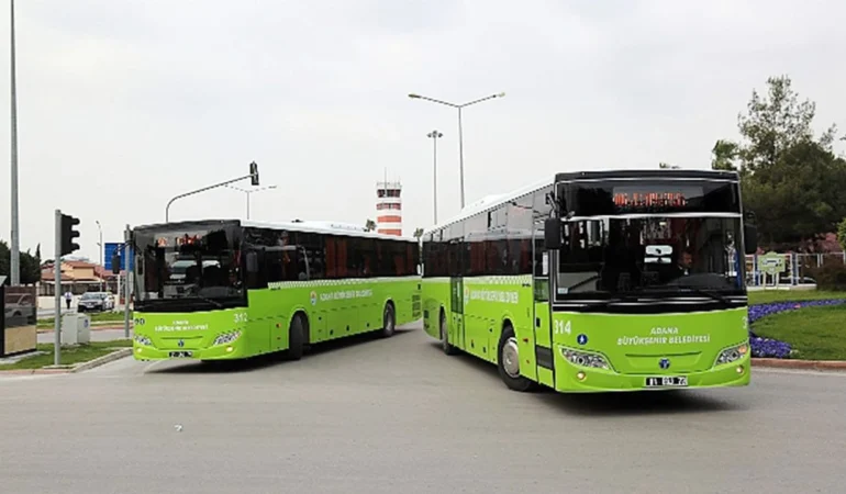 Öğrenci indirimine “28 yaş” şartı getiren Adana Büyükşehir’e ‘ayrımcılık’ cezası!