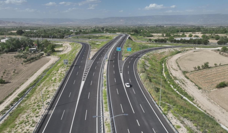 Toprakkale-İskenderun Otoyolu Tamamen Ulaşıma Açıldı!