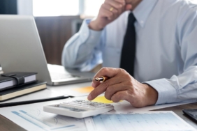 memur-calisan-beyaz-yaka-personel-getty-1494093