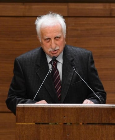 niyazi-sayinaa-2405735