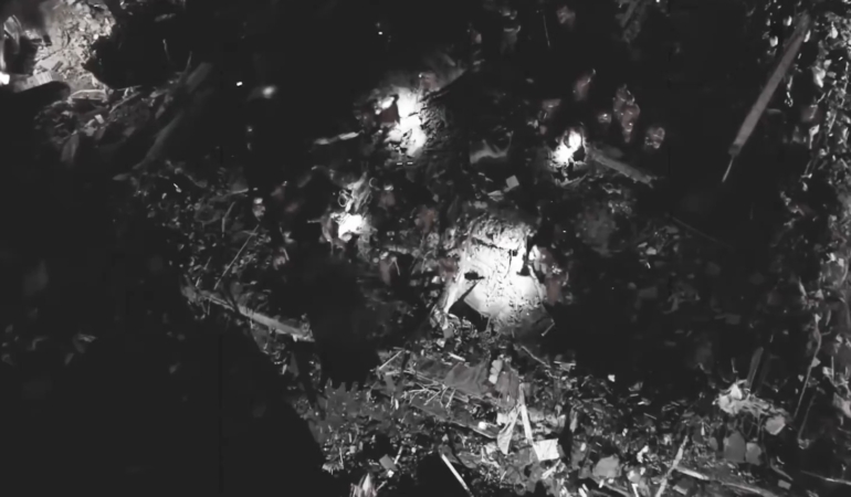 Bakan Kurum’dan İzmir Depremi Paylaşımı: “Birlikte Ayağa Kalktık”