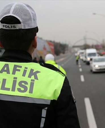trafik-polisi-aa-1826896