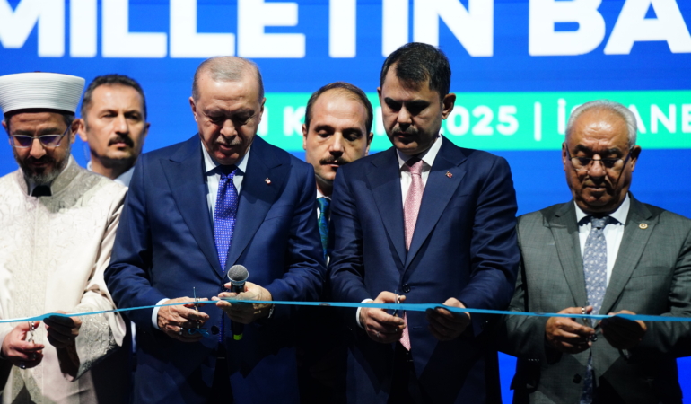 Türkiye’nin En Büyük Şehir Parkı Atatürk Havalimanı Millet Bahçesi Hizmete Açıldı!