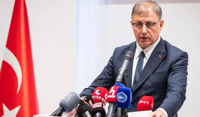 İzBB Başkanı Tugay’dan Personel İsyanı | Belediye CHP’nin çiftliği olmuş!