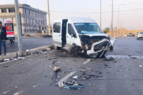 minibus-kaza-2415690