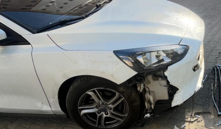 Sivas’ta Başıboş Köpekler Park Halindeki Otomobili Parçaladı: 108 Bin TL Hasar Oluştu