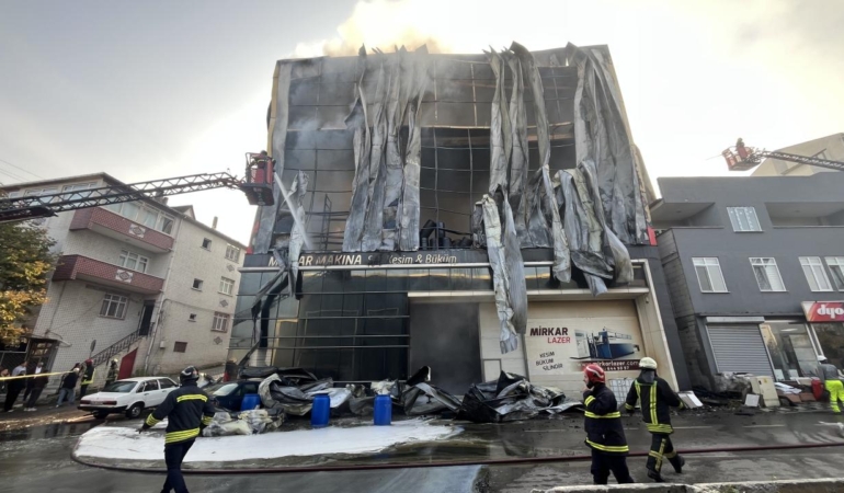 Kocaeli’deki Fabrika Yangınında 6 İşçi Hayatını Kaybetti!