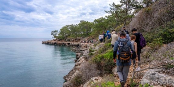 yuruyus-yolu-iha-2413486