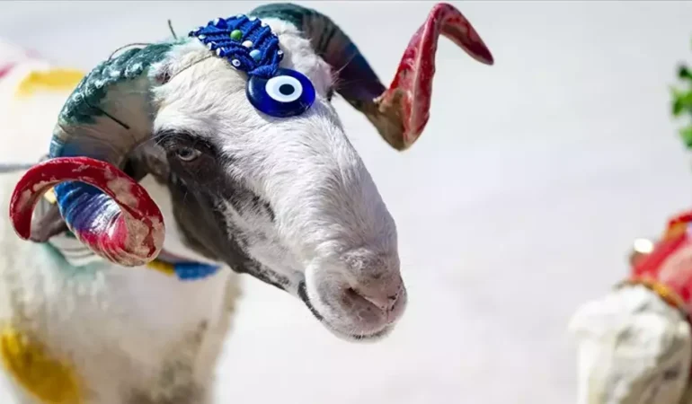 2026 Kurban Bayramı Ne Zaman? Kaç Gün Tatil? (Diyanet Takvimi)