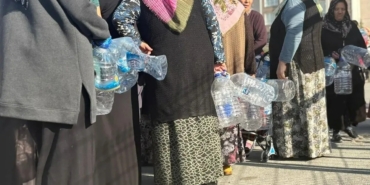 571dac3e-fd1b-41f7-ba51-b0d17e3e6b4a