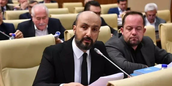 63be580fc03c0e03f0654ba9