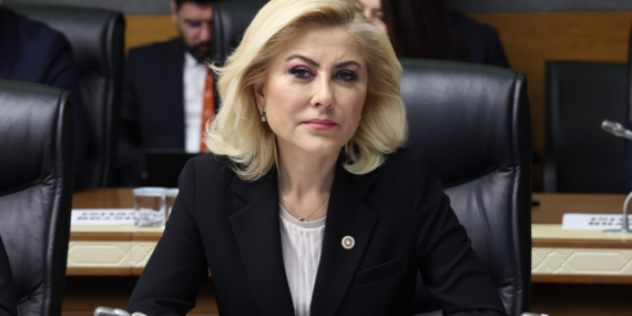 686e6be5e054a_sebnem-bursalidan-grok-skandalina-sert-tepki