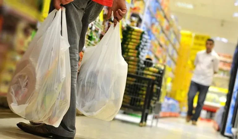 Market Poşeti Ücretine Zam: 1 Ocak’ta Fiyat 4 Katına Çıkıyor