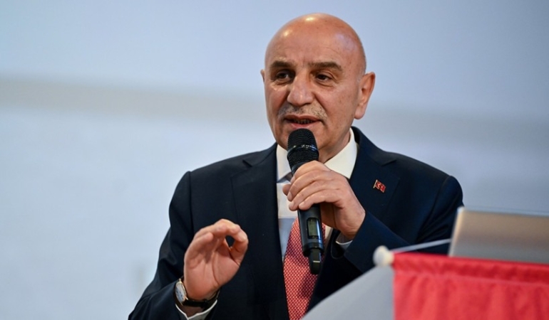 Turgut Altınok’tan katı atık toplama ücreti tepkisi: Bu açıkça soygundur