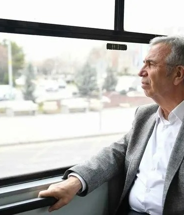 WhatsApp Image 2025-12-12 at 12.08.29 (1)