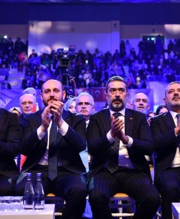 b3b15844-3f44-4ee2-b106-bb3ba78c3402