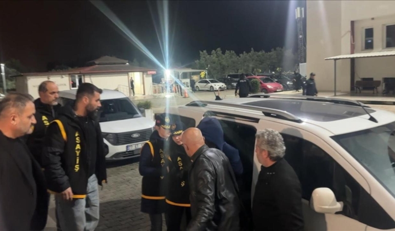 Şarkıcı Güllü’nün Kızı “Tasarlayarak Öldürme” Suçundan Tutuklandı