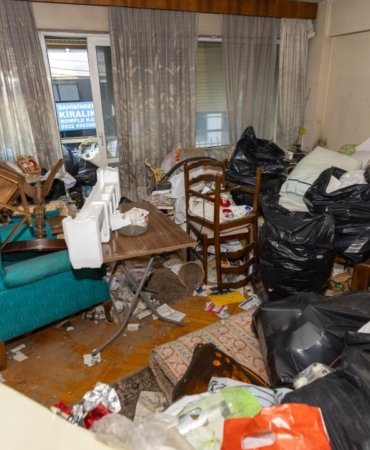 izmir-cop-aa-2422223