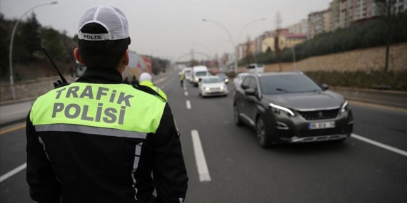 ankara-trafik-polisi-yol-2335192