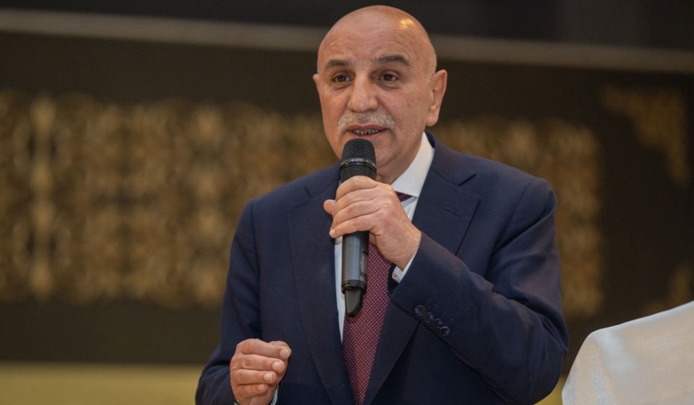 Turgut Altınok’tan Mansur Yavaş’a Su Faturası Çağrısı: “Hizmet Yoksa Para Almayın, İade Edin”