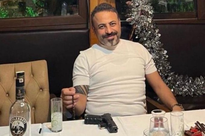 CHP Ümraniye İlçe Başkanı Metin Demirbilek’ten Tepki Çeken Silahlı Paylaşım!