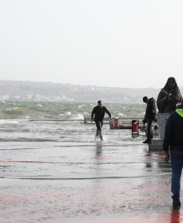 izmir-deniz-aa-2438497