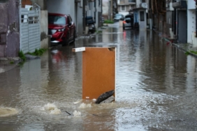 izmir-saganak-aa-2438264