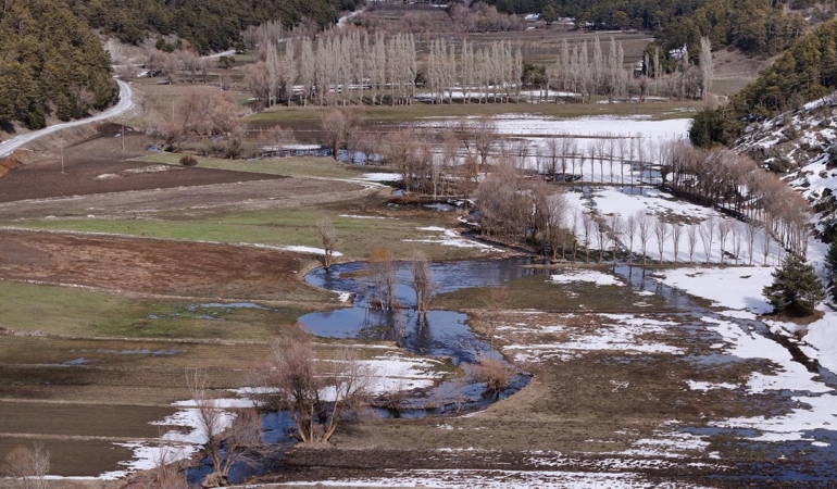 Yozgat’ta Kar Erimesi Taşkına Neden Oldu: Köyler Su Altında Kaldı, Köprü Yıkıldı