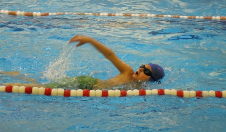 Şanlıurfa’da Minik Yüzücülerden 24 Madalya