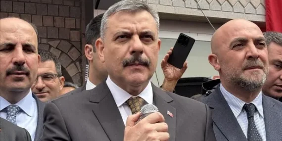 616x321-bakan-ciftciye-kirli-operasyon-sahte-ciftci-tacizden-sabikali-cikti-1774811224446