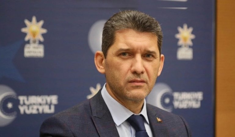 CHP’nin “şeffaflık” tiyatrosu Antalya’da çöktü: “Ankara’da nutuk atacağına Antalya’daki emlak imparatorluğuna bak!”