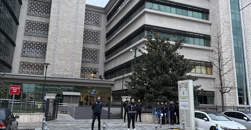 Bursa Büyükşehir Belediye Başkanı Mustafa Bozbey gözaltına alındı