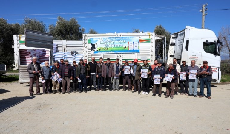 Başkan Çerçioğlu’ndan Üreticiye Yem Desteği: Yenipazarlı Üreticilerden Başkan’a Teşekkür