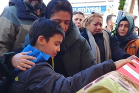 Fatma Nur Çelik öğretmene son veda! Cenaze töreninde gözyaşları sel oldu!