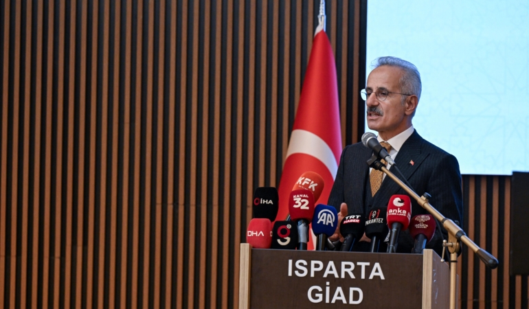 KÜRESEL ARENADA GÜVENİN VE İTİMADIN ADRESİ: TÜRKİYE