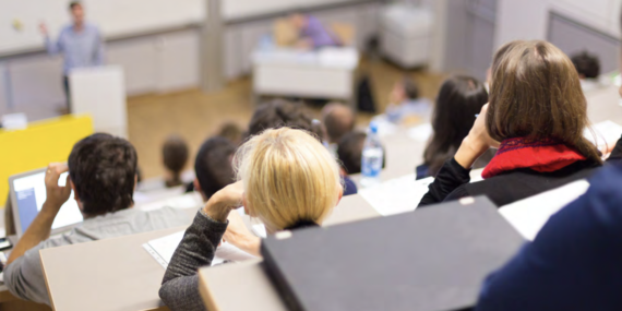 Yurt-Disinda-Okuyan-Ogrencilere-Burs