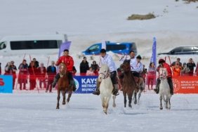 baskan-buyukkilic-turkiyede-ilk-kez-duzenlenen-kokboru-oyunlari-erciyes-2026-heyecanina-ortak-oldu-38