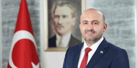 eskisehirde-esnaf-odalarinda-yeni-donem-albayrak-tebrik-etti