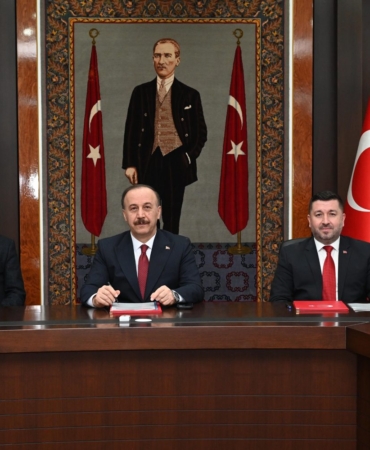 07-04-2026-okullara-saha-yapim-protokolu-imza-_2_