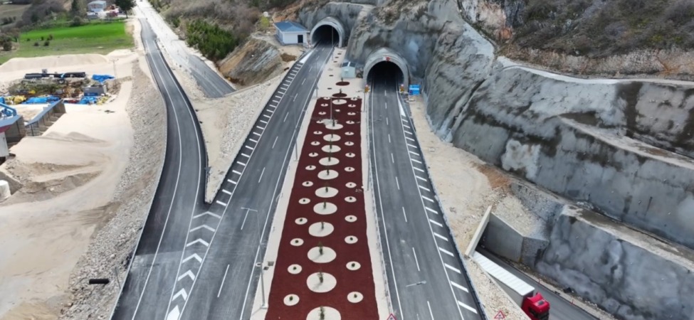 30-dakikalik-yol-15-dakikaya-dusecek