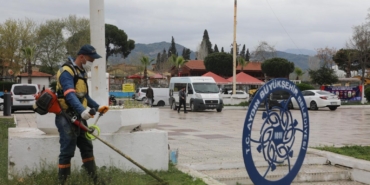 BAŞKAN ÇERÇİOĞLU’NDAN GERMENCİK VE İNCİRLİOVA’DA YEŞİL ALANLARA ‘BAHAR’ DOKUNUŞU