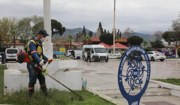 Başkan Çerçioğlu’ndan Yeşil Alanlara ‘Bahar’ Dokunuşu