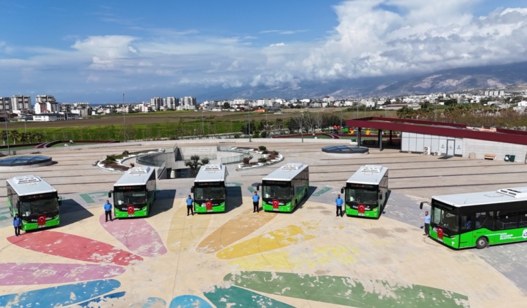 Hatay Büyükşehir Belediyesi’den İskenderun’a 8 Yeni Otobüs