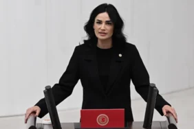 ak-partili-sarbastan-chp-lideri-ozele-cercioglu-yaniti-baskanimizin-topuk-sesleri-sizleri-urkutmus