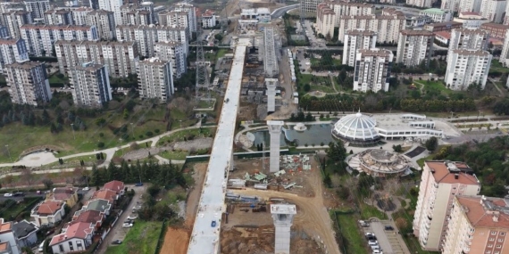 İSTANBUL'UN TRAFİK YÜKÜNÜ SIRTLAYACAK DEV PROJEDE SONA DOĞRU NAKKAŞ-BAŞAKŞEHİR OTOYOLU HAVADAN GÖRÜNTÜLENDİ