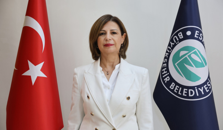 AK Parti’nin istifaya davet ettiği Başkan Ayşe Ünlüce, ESKİ’nin fazladan yaptığı tahsilatı  “Vicdanen rahatım” diyerek savundu