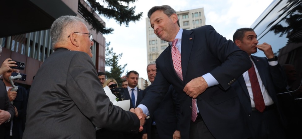 bakan-bayraktardan-baskan-buyukkilica-kayseri-turkiyenin-gozbebegi-5