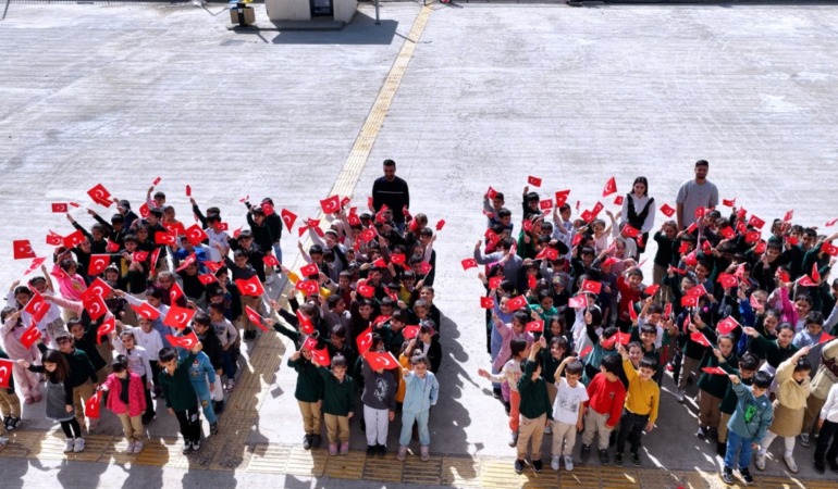 Bakan Kurum’dan 23 Nisan’da deprem bölgesi paylaşımı