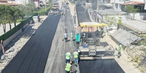 didimde-ulasim-konforu-artiyor-baskan-cercioglunun-talimatiyla-akbuk-yolu-yenileniyor