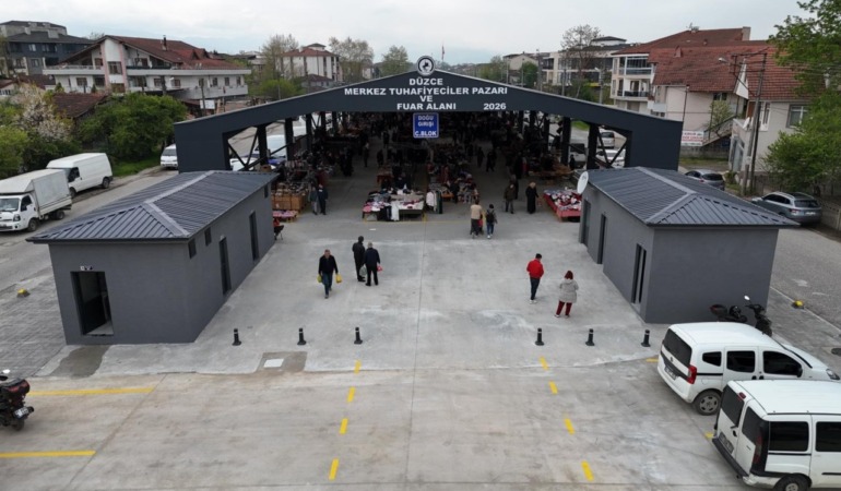 Düzce Belediyesi 3. kapalı pazaryerini hizmete açtı